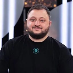 Влад Куран — український стендап-комік