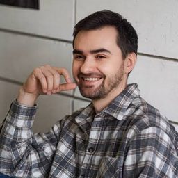 Павло Остріков — український стендап-комік